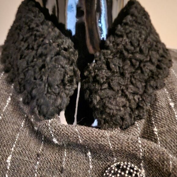 Barney's New York Jacket Size 12 - Picture 4 of 7